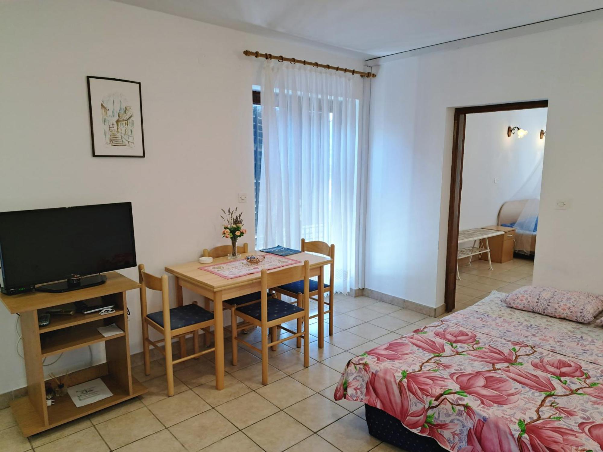 Apartments 1000 Flowers Stari Grad  Habitación foto